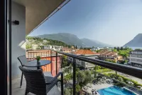 Garda Suite Hotel - TonelliHotels - parcheggio