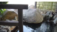 Tara Kanko Hotel - avec sources thermales