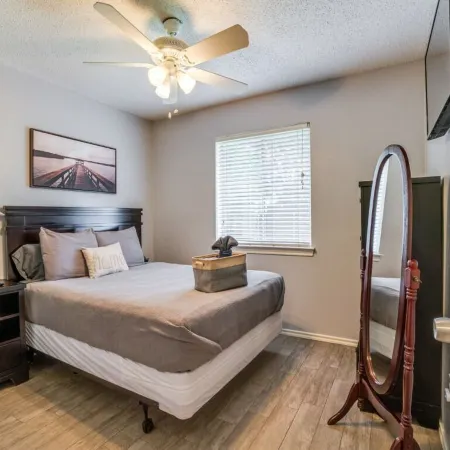 10 Min to Everything! Charming 3Br in Prime Frisco