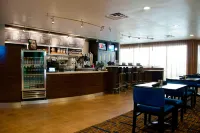 Courtyard Waterbury Downtown - bar