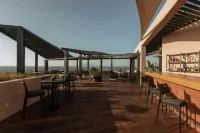 Domes Novos Santorini, Autograph Collection - Tiny houses