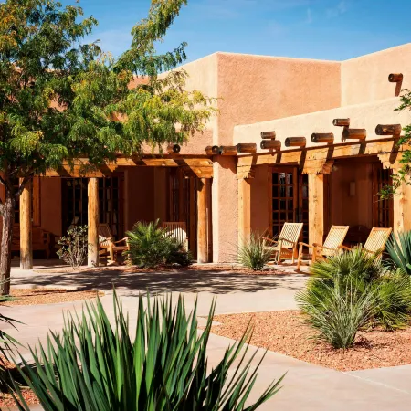 Courtyard Page at Lake Powell