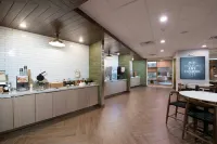 泰勒南萬楓酒店及套房 - 早餐