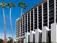 Beverly Hills Marriott Hotels near Beverly Center