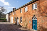 The Coach House - Apartments