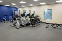Hampton Inn Cranbury - Gym