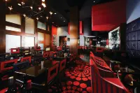 Hilton Promenade at Branson Landing - bar