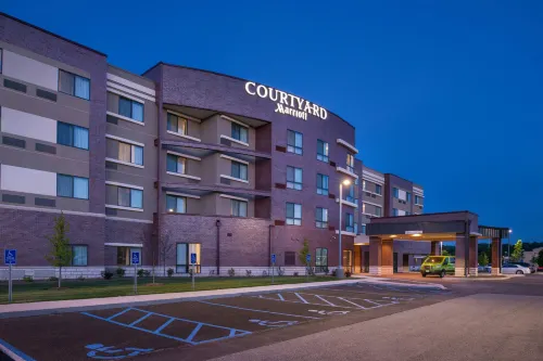 Courtyard St Louis Chesterfield - 3-Star