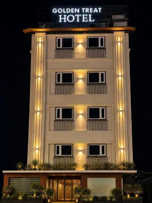 โรงแรม โกลเด้นทรีท - 3 ดาว