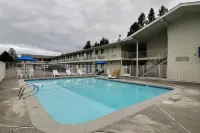 Motel 6 Tumwater, WA - Olympia - Parkplatz