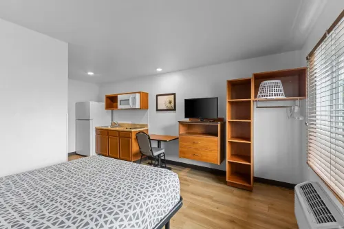 WoodSpring Suites Chesapeake-Norfolk Greenbrier - Bãi đậu xe