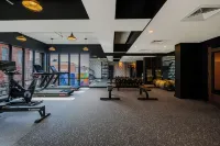 Hotel Longmont - Gym