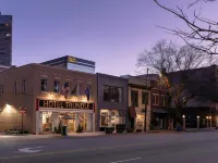 Hotel Trundle Hotels near Never Bust Chain