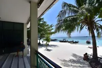 Varin Beach Resort - Romantic