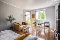 Jasny Apartament blisko Starego Browaru - 2-Star