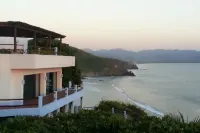 Hotel Punta Serena & Resorts- Couples Only Hoteles cerca de Camping El horno del Catrin
