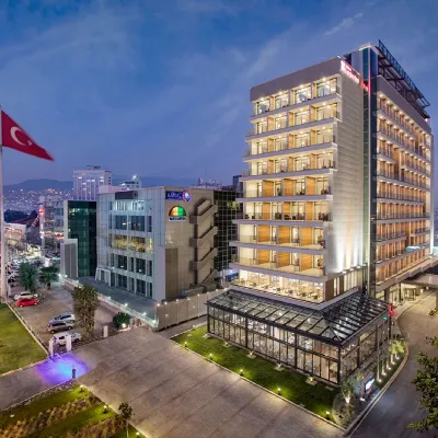 Hilton Garden Inn Izmir Bayrakli Hotels near Gazi Mustafa Kemal Park