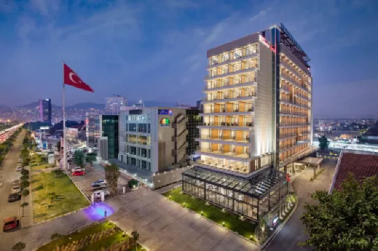 Hilton Garden Inn Izmir Bayrakli Hotels in 