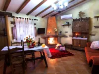 Romantic House for 2 People with Jacuzzi Hotels in Laroya