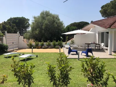 Villa in Full Relaxation - Air-Conditioned - wi-fi