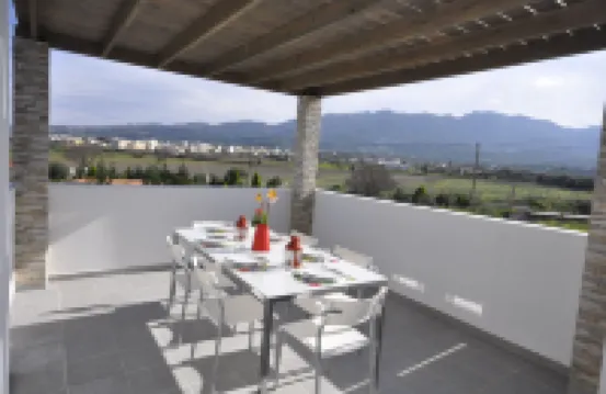 Xenos Villa 1 with Private Swimming Pool, Near the Sea