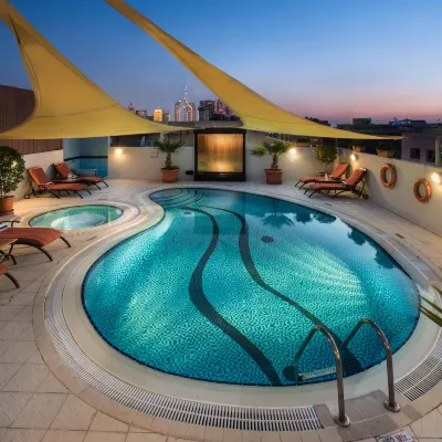 Savoy Suites Hotel Apartment - Dubai Отели рядом с достопримечательностью «Аль-Карама»