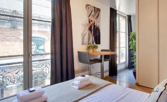 Short Stay Group Museum View Serviced Apartments