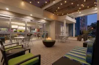 Home2 Suites by Hilton Tallahassee State Capitol Hotels in Tallahassee