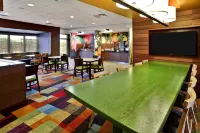Fairfield Inn & Suites Washington Court House Jeffersonville Hotels in Liberty Township