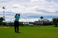 Eastwood Valley Golf & Country Club Hotels in Miri