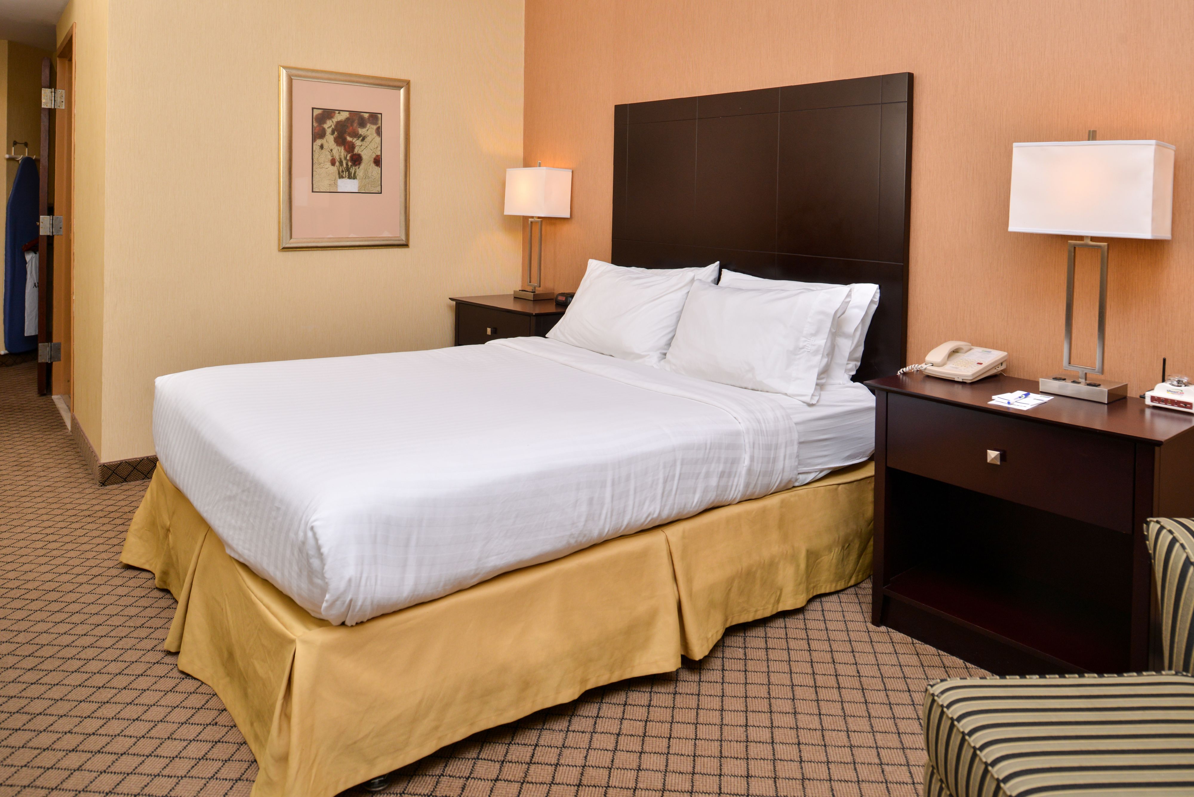 Holiday Inn Express Lewisburg - New Columbia, an Ihg Hotel