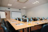 Brit Hotel Rennes St Grégoire – le Villeneuve Hotel a Saint-Gregoire