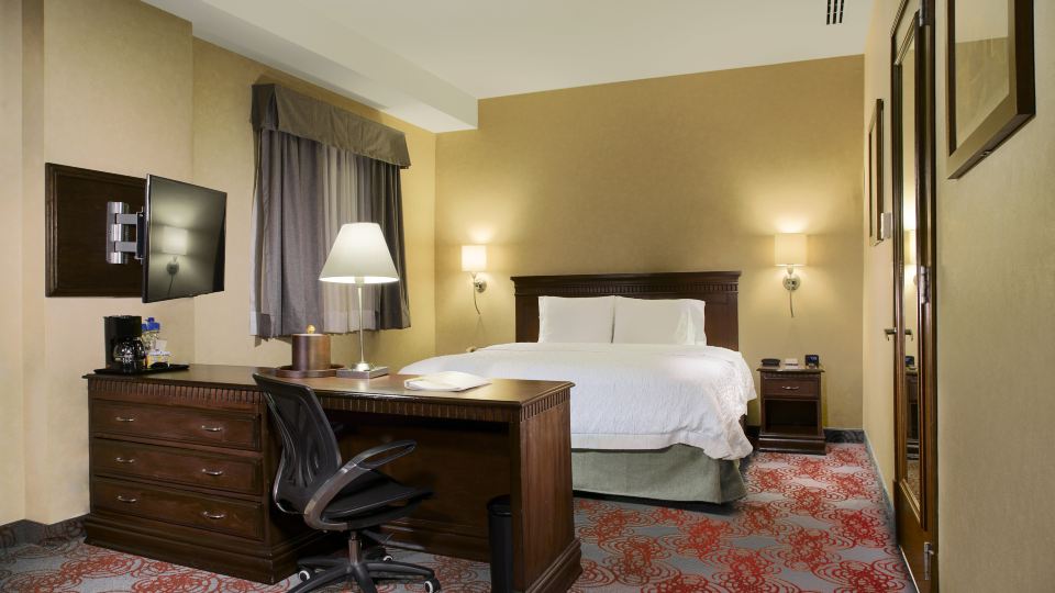 Hampton Inn & Suites by Hilton Mexico City - Centro Historico