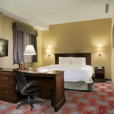 Hampton Inn & Suites by Hilton Mexico City - Centro Historico