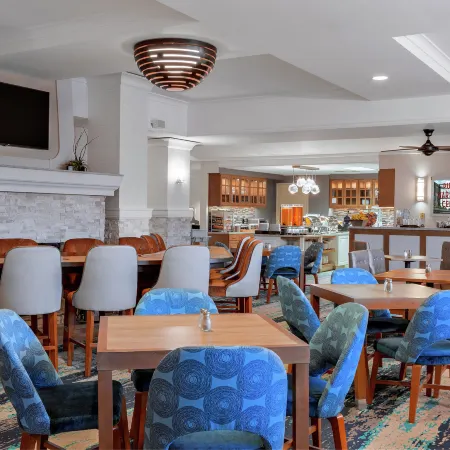 Homewood Suites by Hilton Seattle Downtown Отели рядом с достопримечательностью «Олимпийский парк скульптур»