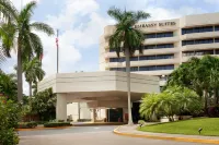 Embassy Suites by Hilton Boca Raton Hotel di Highland Beach