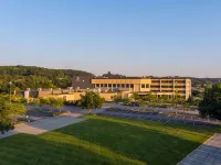 DoubleTree by Hilton Pittsburgh - Cranberry Ξενοδοχεία στην πόλη Πίτσμπουργκ