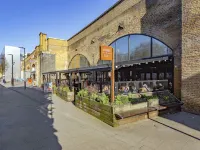 Shoreditch Square, Hoxton