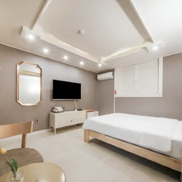 Jeonju Deokjindong Moment 708 Jeonju Stadium周辺のホテル