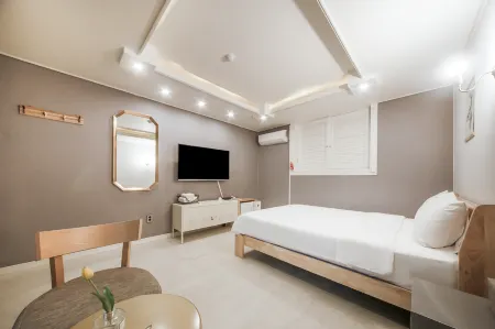 Jeonju Deokjindong Moment 708 Отели в г. Чонджу