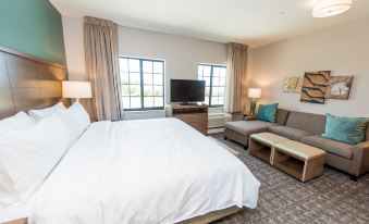 Staybridge Suites Houston - Humble Beltway 8 E