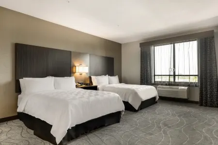 Holiday Inn & Suites Silicon Valley - Milpitas