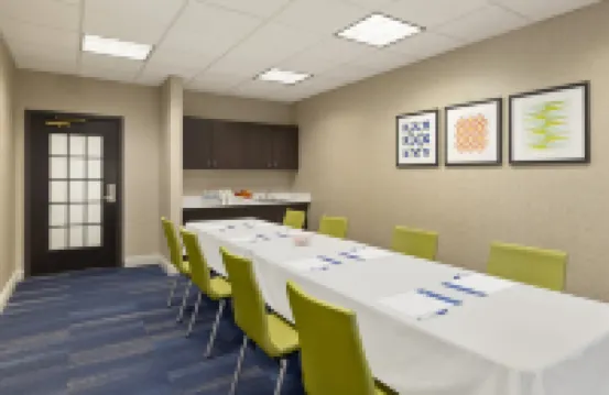 Holiday Inn Express & Suites FT MYERS EAST- THE FORUM by IHG