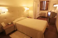 Deco Hotel Hotels in Ponte Valleceppi
