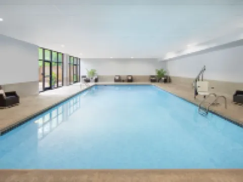 ฮอลิเดย์ อินน์ ชาร์ลอตส์วิลล์-ยูนิเวอร์ซิตี้ แอเรีย บาย IHG โรงแรมในชาร์ลอตส์วิลล์