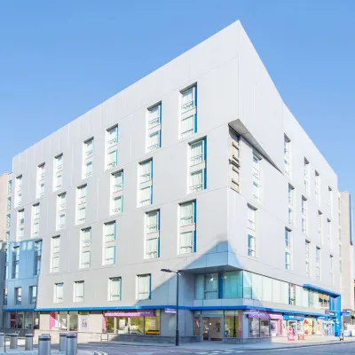 Travelodge London Central Southwark Các khách sạn gần Bảo tàng Tate Modern