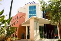 Gran Hotel Victoria Hotels in Almerimar