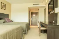 Howard Johnson by Wyndham Neuquen Hotels in Neuquen