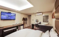 Yongin Singal M7 Hotels near Kyung Hee University Hyejung Museum