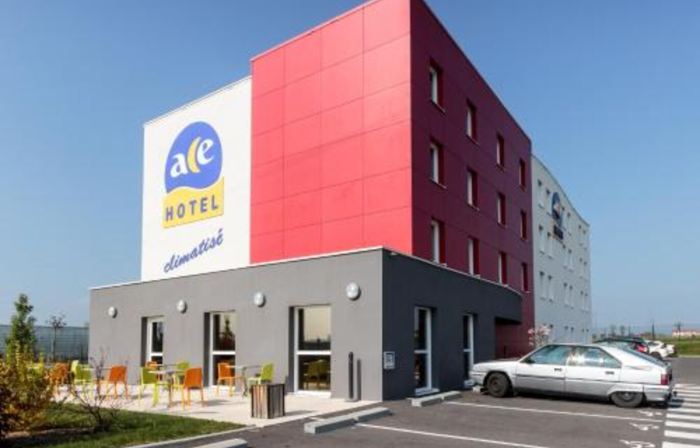 ACE Hôtel Roanne-Mably